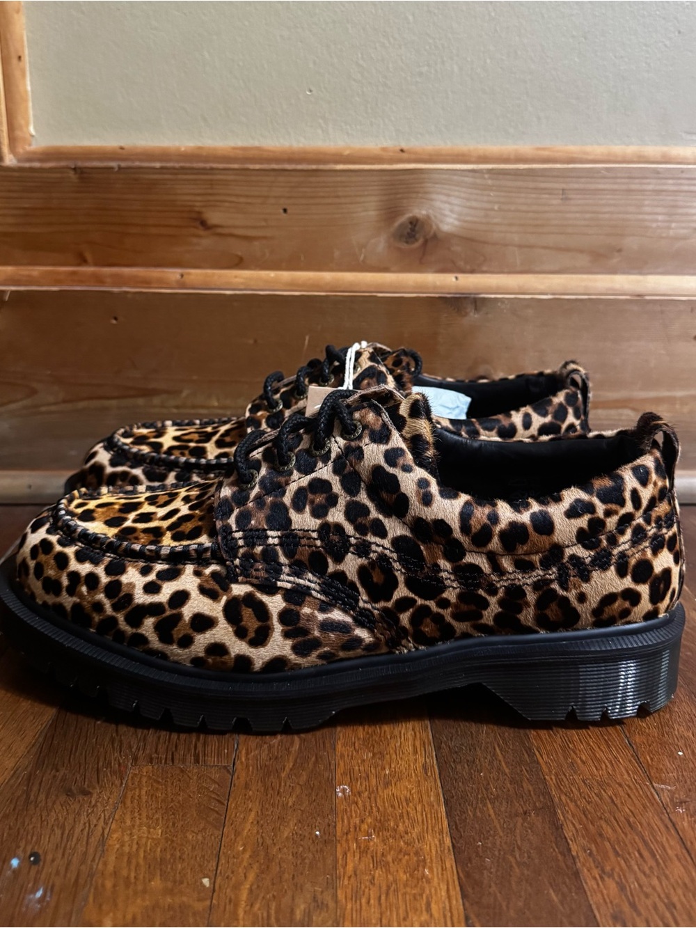 Men leopard calf hair Dr. Martens leather oxfords size 11